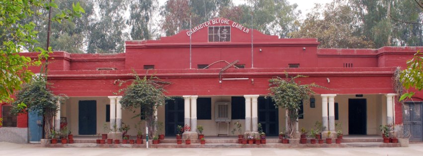 Govt. Collage for Boys Khanewal
